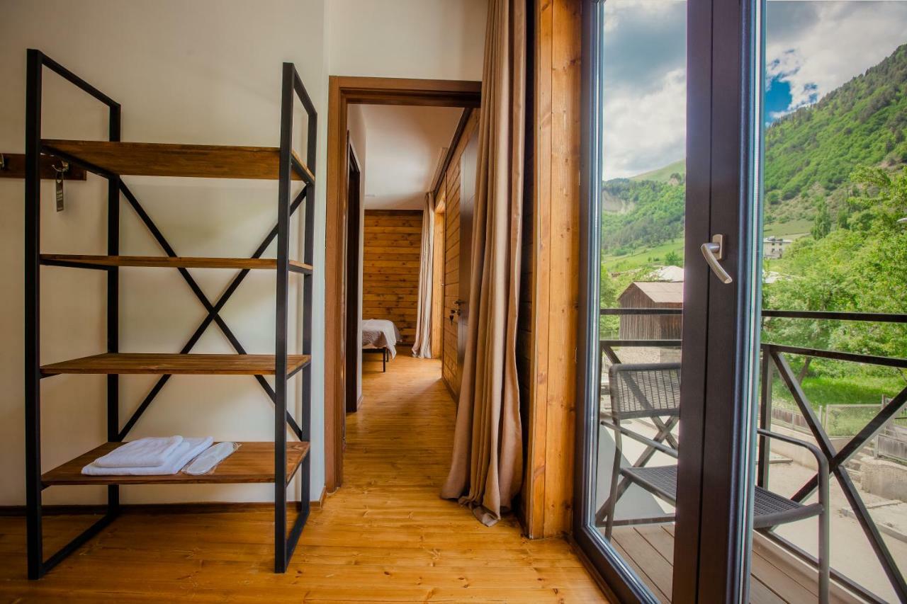 Chalet Mestia Buitenkant foto