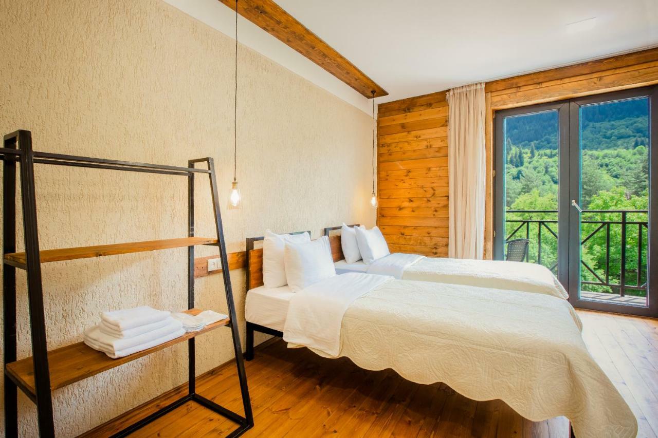 Chalet Mestia Buitenkant foto